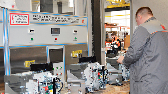 Процесс производства защитно-коммутационного оборудования AKEL 3